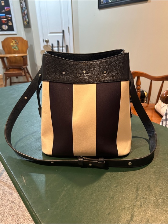 kate spade Handbags - kate spade Navy and Cream Vertical Stripe Crossbody Purse w/ Adjustable Strap